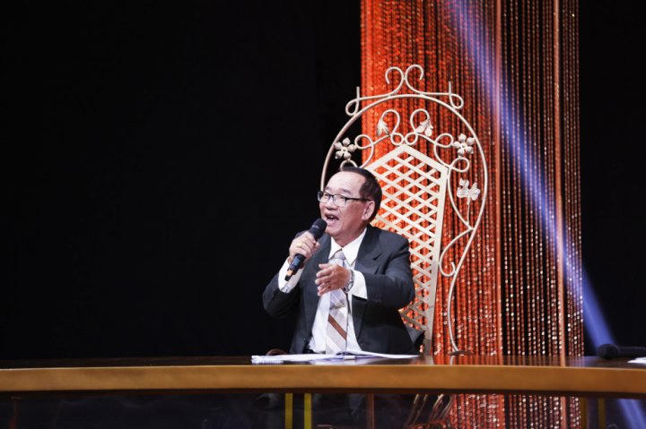 Giam khao Han Chau (2)