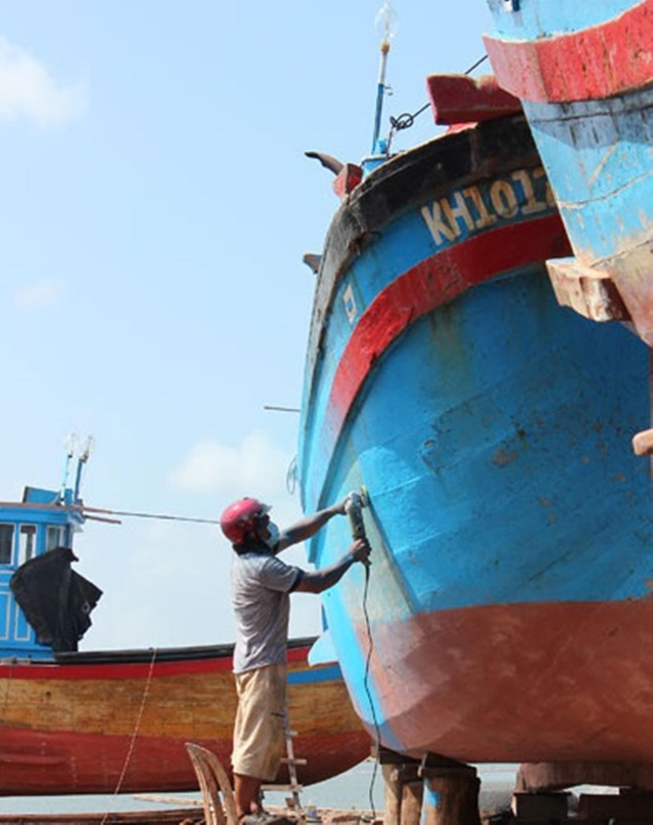 Người dân trăn trở trước nguy cơ làng đóng tàu trăm tuổi chỉ còn là... ký ức