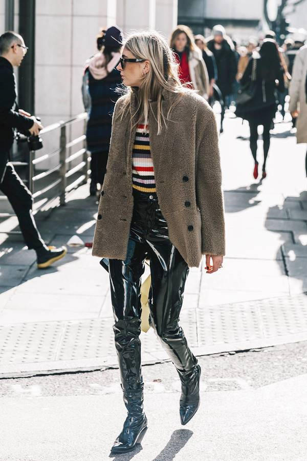 Cach phoi do nang tam trang phuc mua dong hinh anh 4