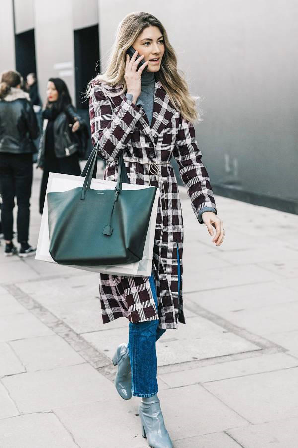 Cach phoi do nang tam trang phuc mua dong hinh anh 6