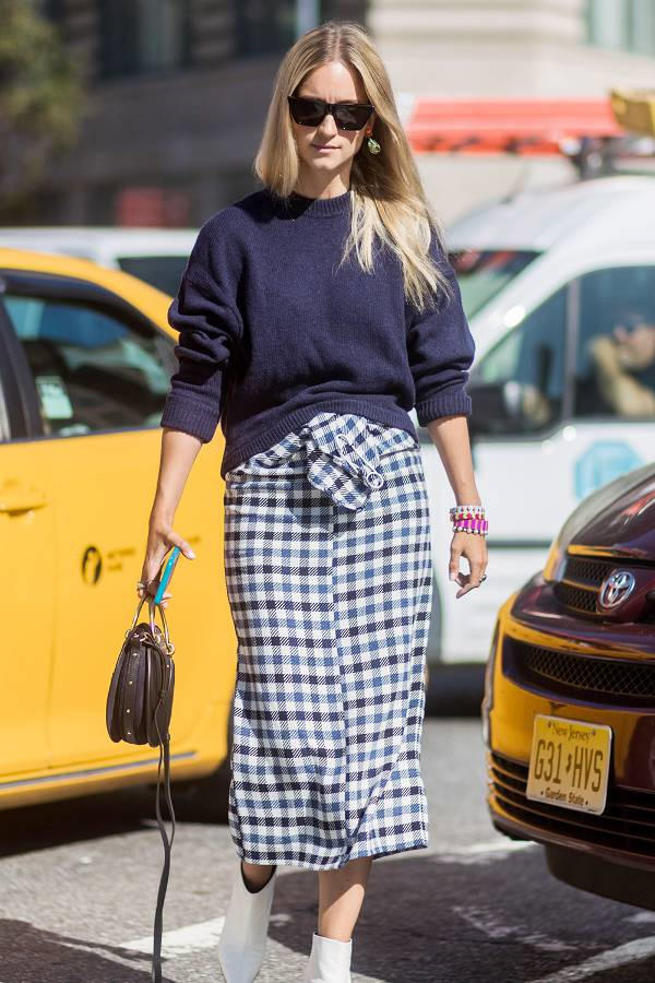 Cach phoi do nang tam trang phuc mua dong hinh anh 8