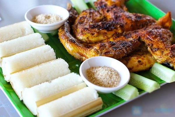 dac-san-cua-pho-nui-gia-lai-ai-di-xa-deu-nho-ve-2