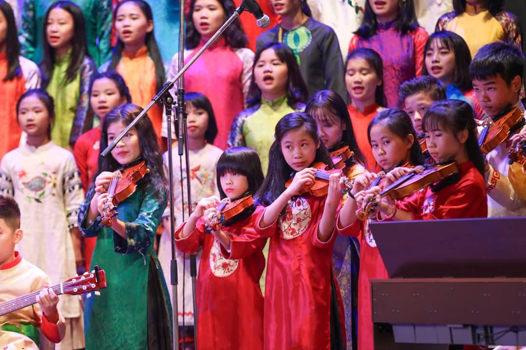 Khi nốt nhạc cuối cùng lắng xuống... 