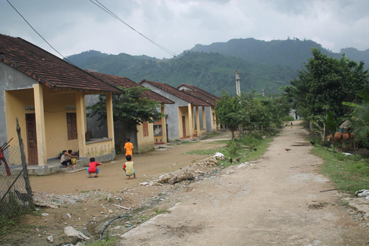 Quảng Ngãi: Người dân đã nghèo còn rơi vào đường cùng vì tín dụng đen