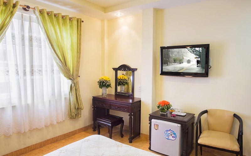 Công ty TNHH Dịch vụ Du lịch khách sạn Hướng Dương (Sunflower)