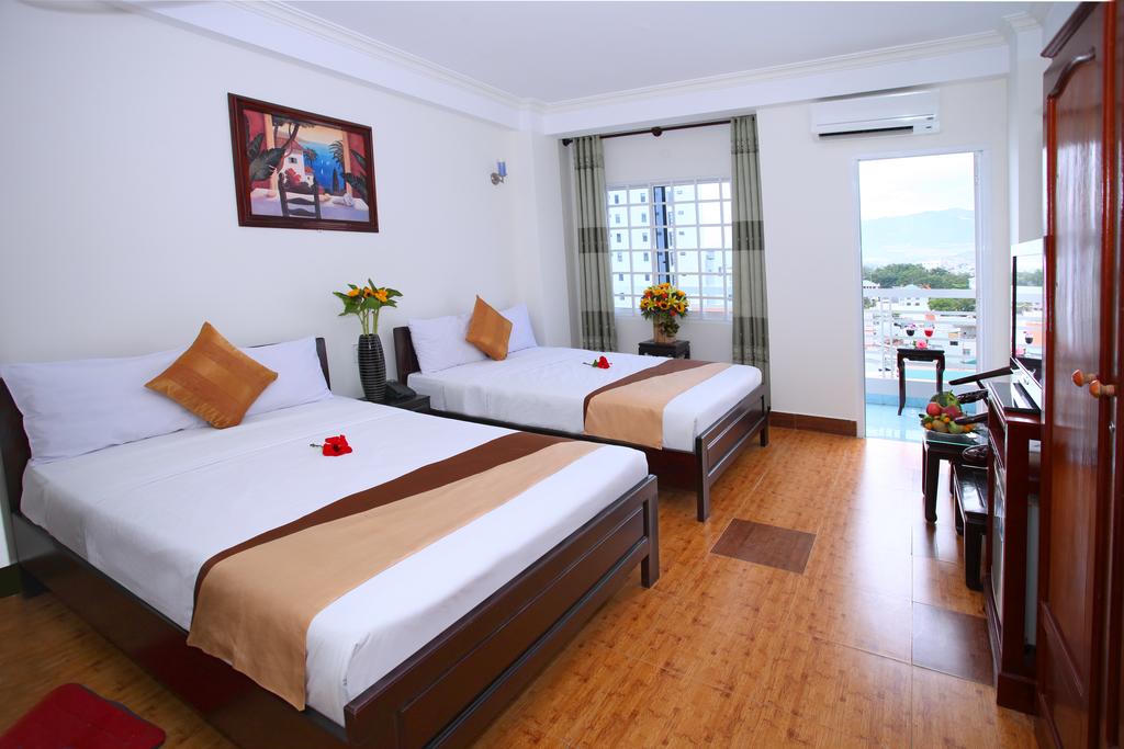 Công ty TNHH Dịch vụ Du lịch khách sạn Hướng Dương (Sunflower)