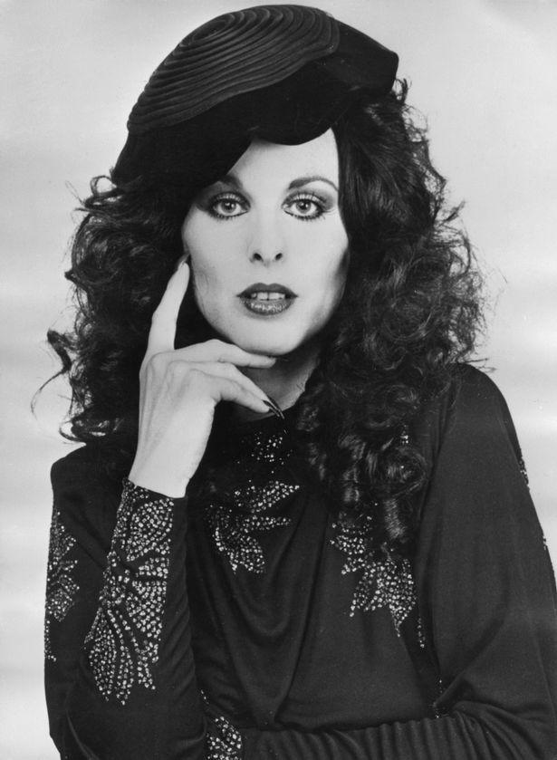 Thói chơi ngông của trùm lái súng  với 11 bà vợ