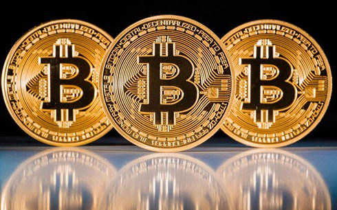 Thế giới trong cơn bấn loạn mang tên Bitcoin