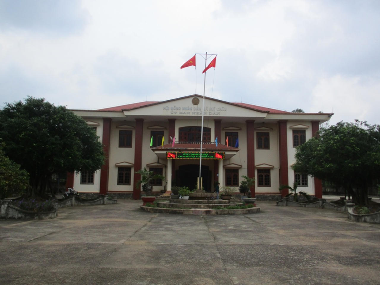 Bình Định: Gây thất thoát hàng trăm triệu đồng, Chủ tịch xã “mất chức”