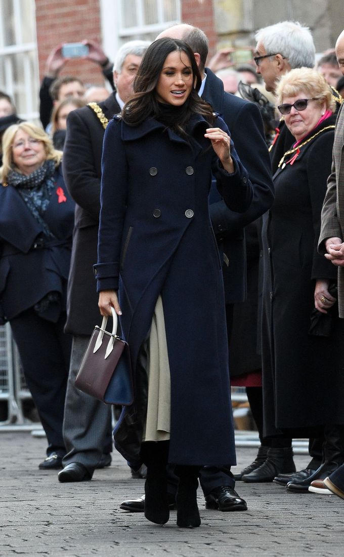 Công nương tương lai Meghan Markle chuộng style thanh lịch, tối giản