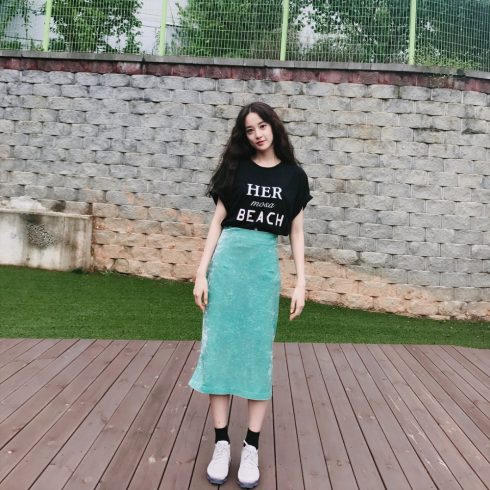 Giải mã phong cách của bạn gái G-Dragon – Lee Joo Yeon