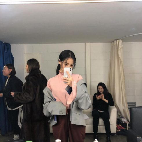 Giải mã phong cách của bạn gái G-Dragon – Lee Joo Yeon