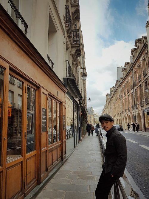 Một năm mới nữa lại bắt đầu, đây thường là lúc mọi người tổng kết lại năm cũ và lên kế hoạch, to-do list cho năm mới sắp tới. Và dĩ nhiên, với những tín đồ mê dịch chuyển thì việc vạch ra một danh sách các điểm đến tiếp theo là không thể thiếu.&nbsp;Nhiếp ảnh gia Thiên Minh nổi tiếng với đam mê xê dịch và thường xuyên chia sẻ những kinh nghiệm du lịch thú vị đã chia sẻ 5 thành phố nên đến trong năm tới.