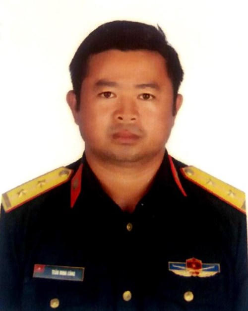 Trung úy quân đội 2 lần cứu người bị tai nạn giao thông