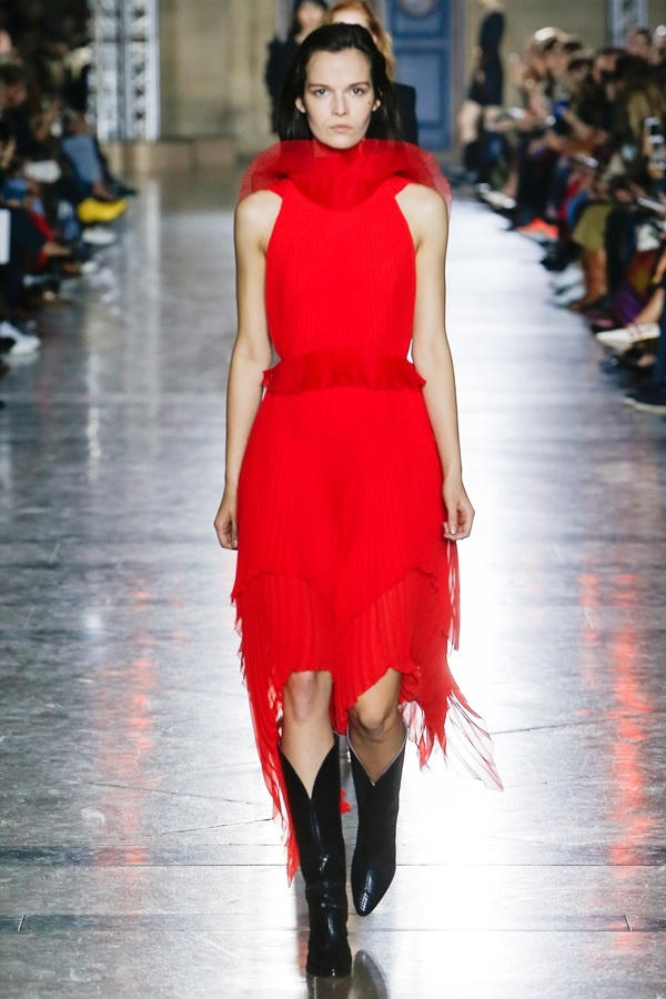 12 gam màu thống trị Xuân Hè 2018