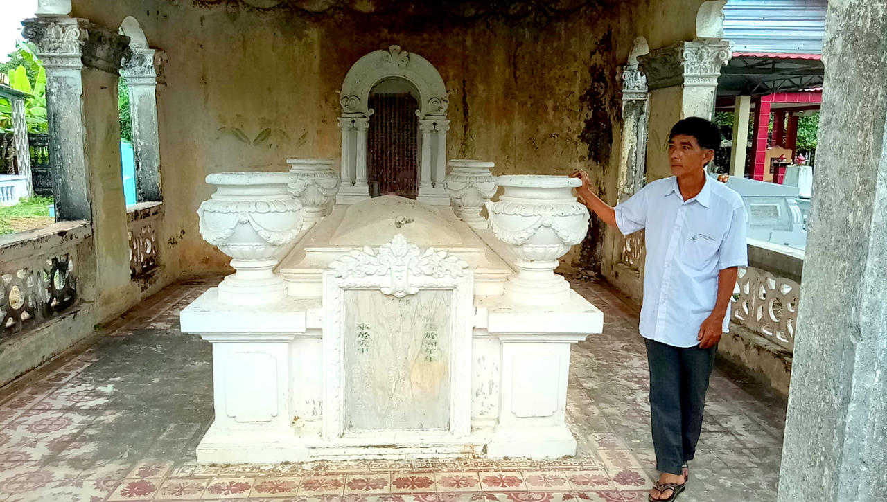 Khám phá quần thể mộ cổ hoành tráng ít người biết ở miền Tây