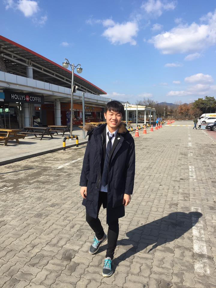 Thời trang của các cầu thủ U23 Việt Nam: Ai là "hot boy" phong cách?