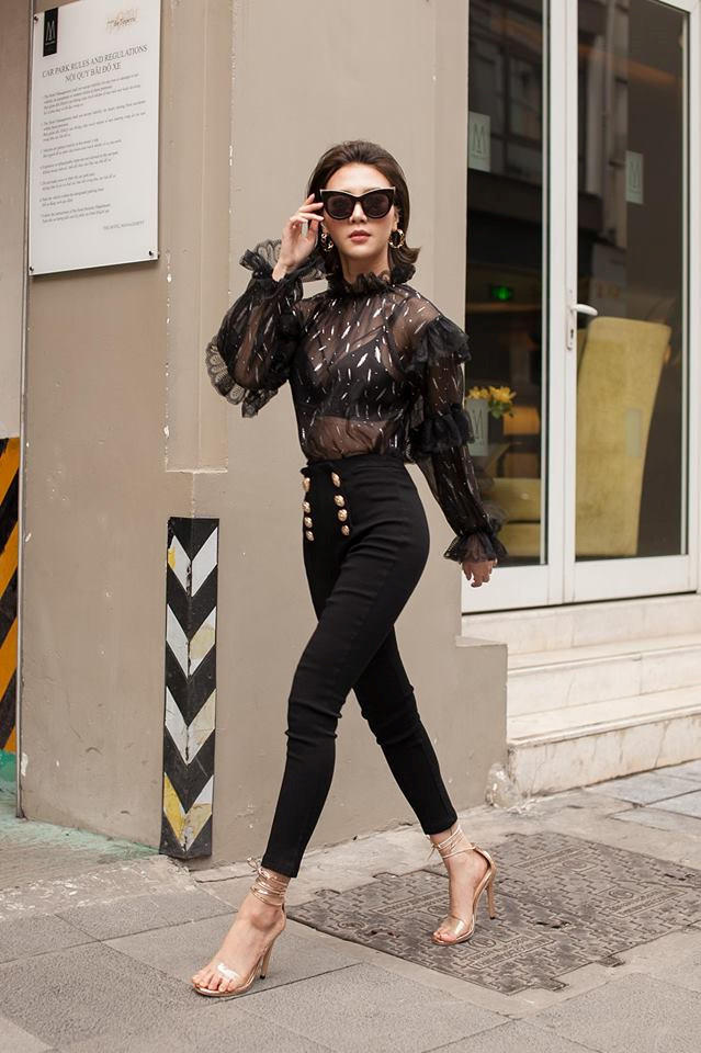 Dan sao Viet lang xe xu huong thoi trang nao tuan qua? hinh anh 9