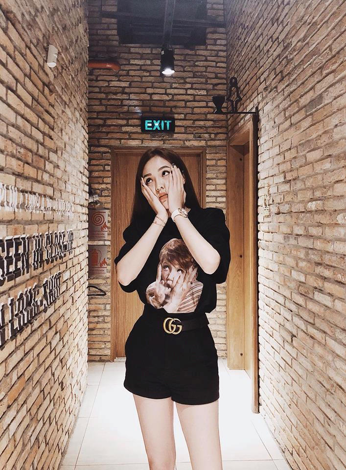 Dan sao Viet lang xe xu huong thoi trang nao tuan qua? hinh anh 4