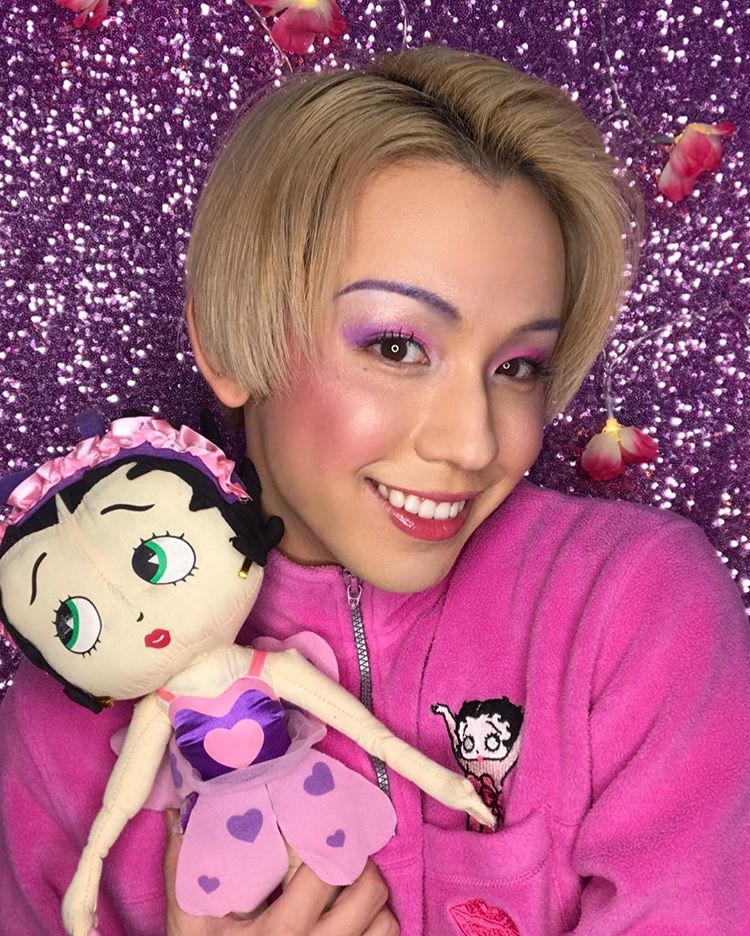 Xu hướng văn hóa “phi giới tính” mới lạ của người Nhật