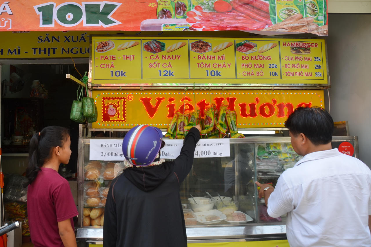  Kỳ công giò chả có chữ