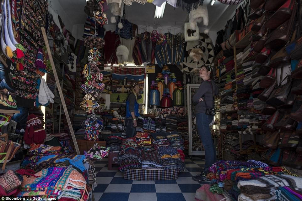 Can canh khu cho phu thuy ky di o Bolivia hinh anh 7