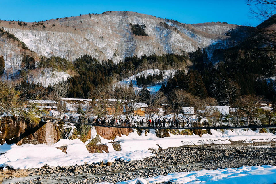 Hinh anh tuyet dep ve lang co Shirakawago trong mua dong hinh anh 7