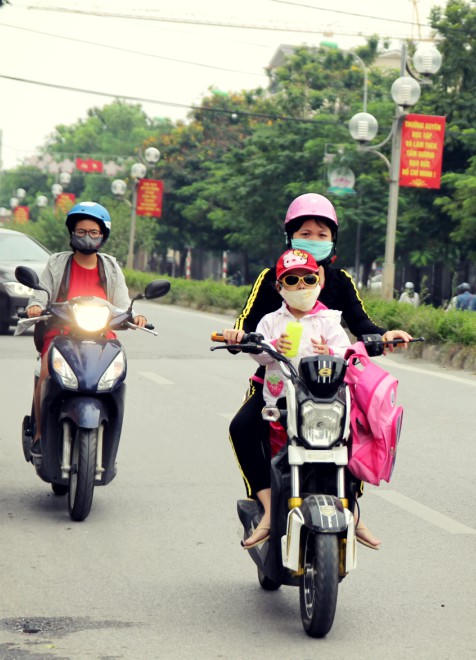 Sắc màu mùa đông trên phố phường Hà Nội