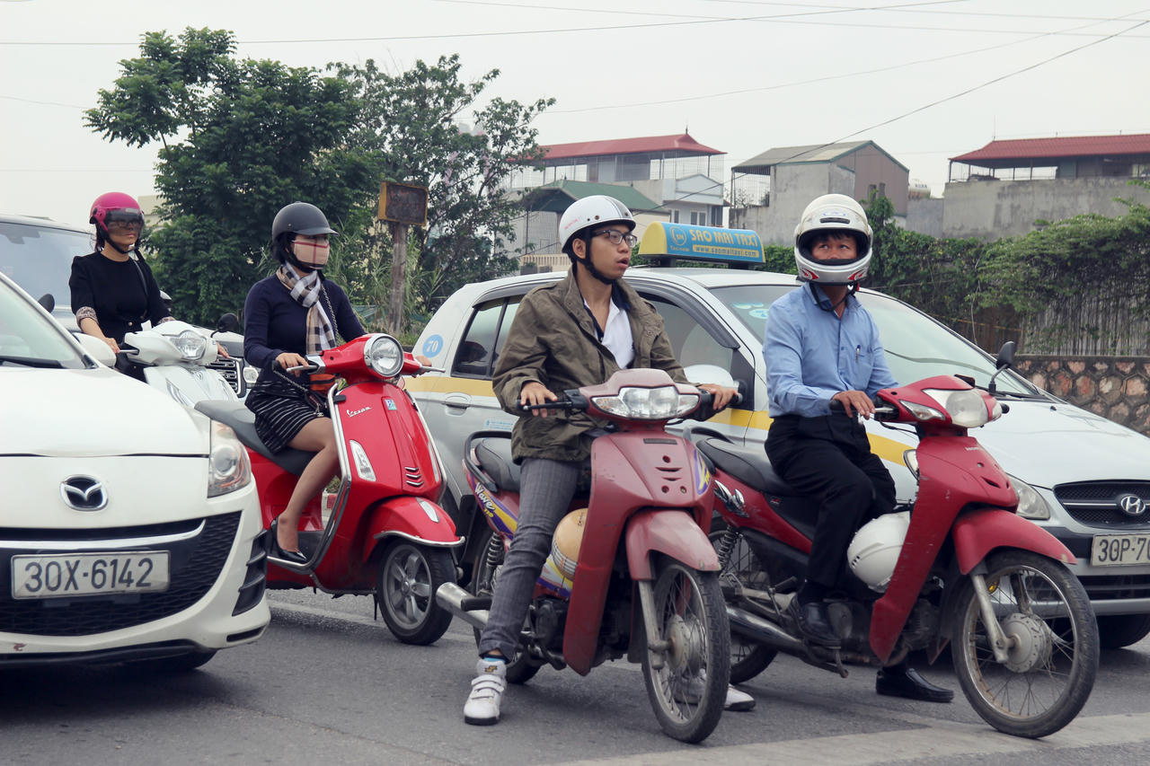 Sắc màu mùa đông trên phố phường Hà Nội