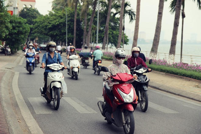 Sắc màu mùa đông trên phố phường Hà Nội