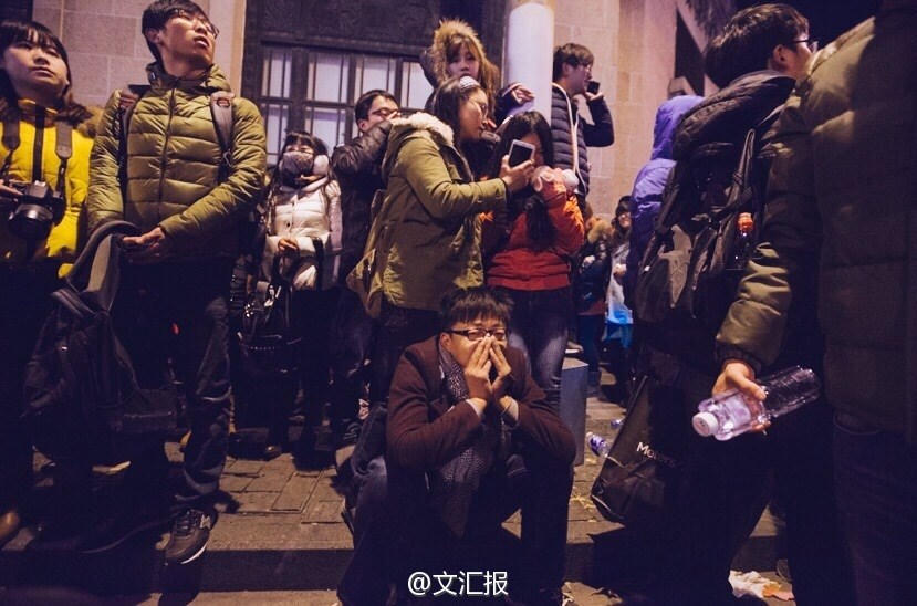 Hiện trường vụ giẫm đạp đêm giao thừa tại Thượng Hải làm 30 người thiệt mạng