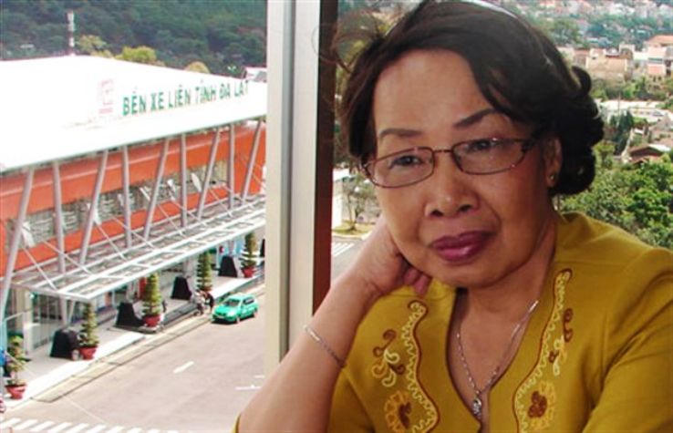 Người nổi tiếng phản ứng sao trước đề án chặt 6.700 cây xanh?