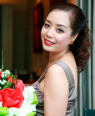 Người nổi tiếng phản ứng sao trước đề án chặt 6.700 cây xanh?