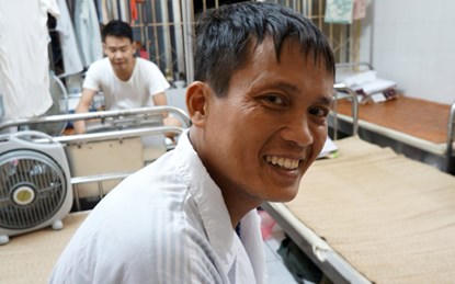 VPBank cho khách hàng mang bạo bệnh vay với lãi suất 'cắt cổ'?