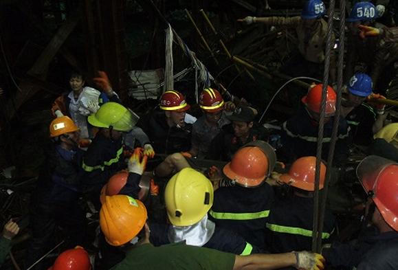 Vụ sập giàn giáo công trường Formosa: 13 người đã thiệt mạng