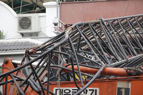 Loay hoay khắc phục sự cố sập cần cẩu dự án đường sắt