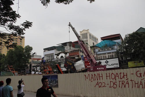 Loay hoay khắc phục sự cố sập cần cẩu dự án đường sắt