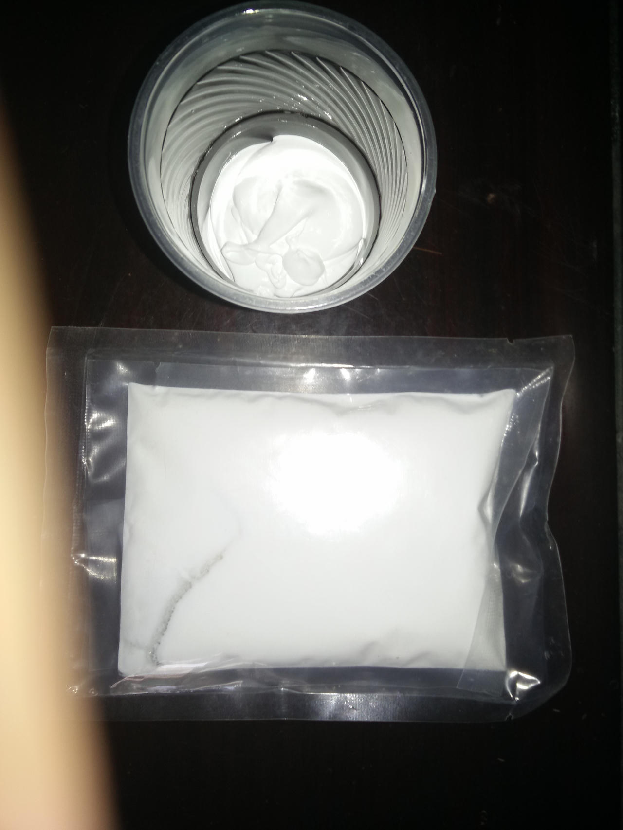 Bài 2: Kinh hãi công nghệ kiếm tiền tỉ từ… sản xuất mỹ phẩm dởm