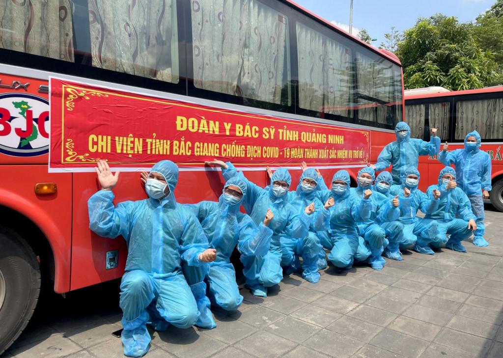 Đoàn y bác sĩ, nhân viên y tế tình nguyện Quảng Ninh hoàn thành nhiệm vụ tại tỉnh Bắc Giang