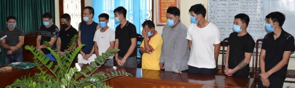 Bắt nhóm đối tượng đánh bạc dưới hình thức xóc đĩa tại Ninh Bình