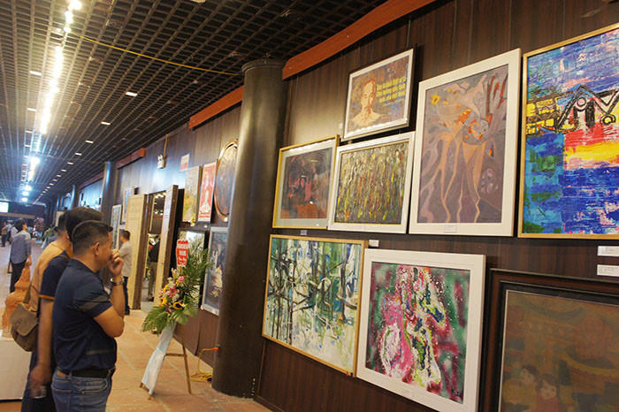 Trưng bày hơn 200 tác phẩm tại Triển lãm Mỹ thuật khu vực II đồng bằng sông Hồng