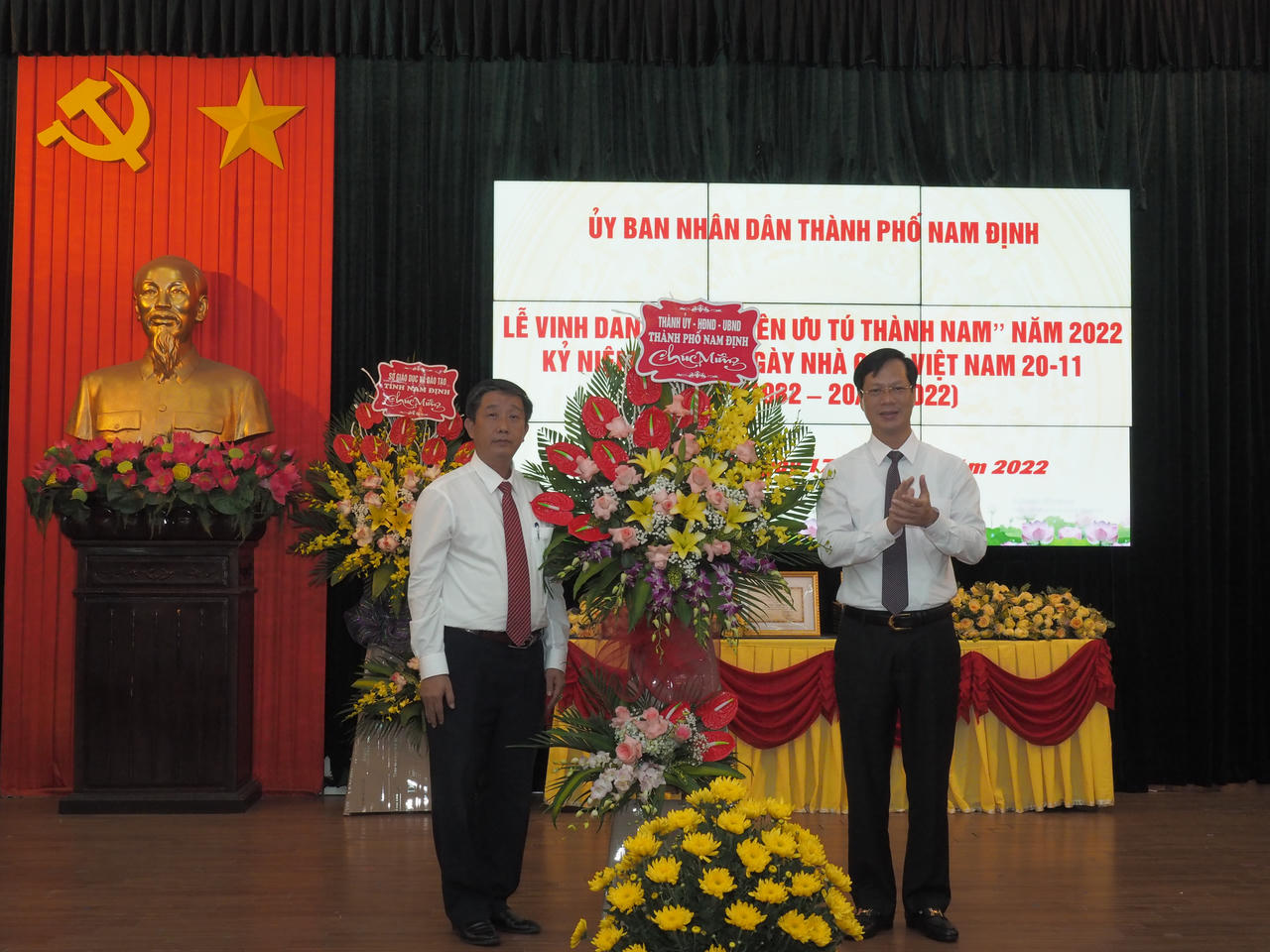 Vinh danh Giáo viên ưu tú Thành Nam