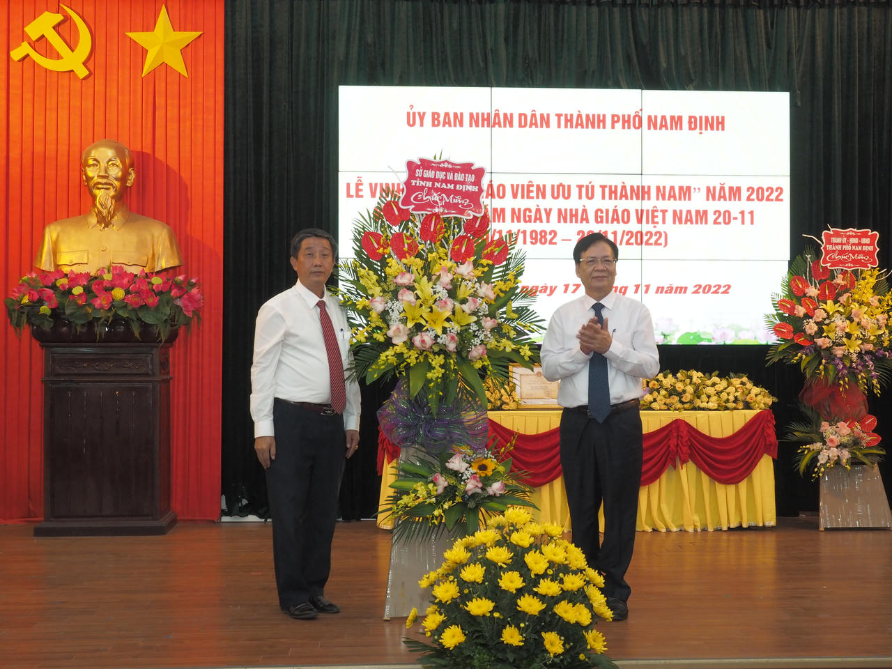 Vinh danh Giáo viên ưu tú Thành Nam