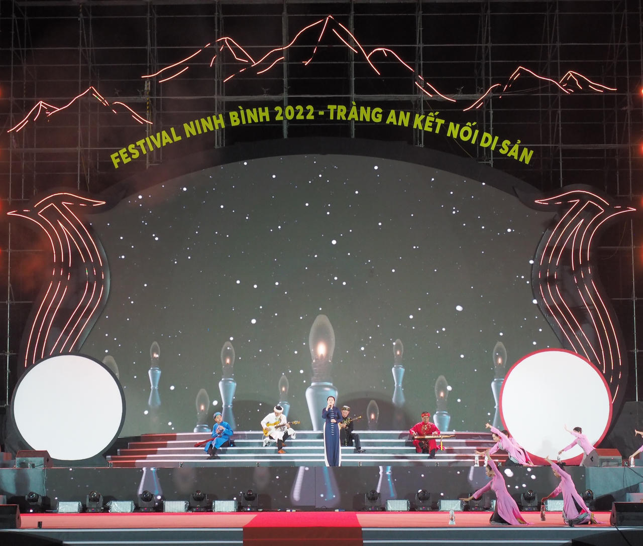 Khai mạc Festival Ninh Bình 2022 - Tràng An kết nối di sản 