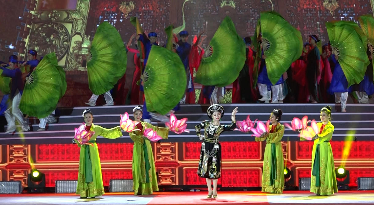 Khai mạc Festival Ninh Bình 2022 - Tràng An kết nối di sản 