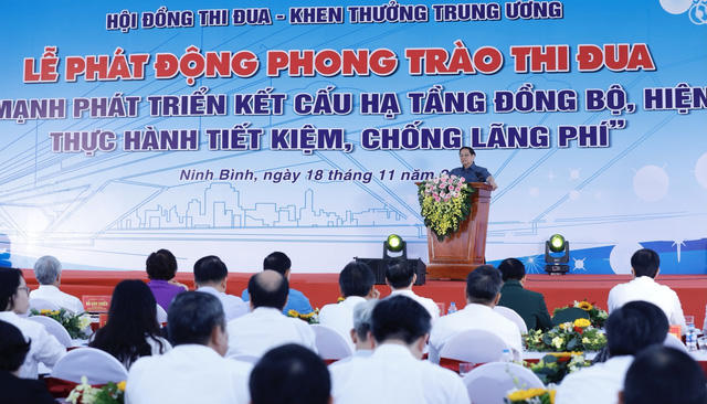 Thủ tướng Phạm Minh Chính phát động thi đua đẩy mạnh phát triển hạ tầng đồng bộ, hiện đại, chống lãng phí