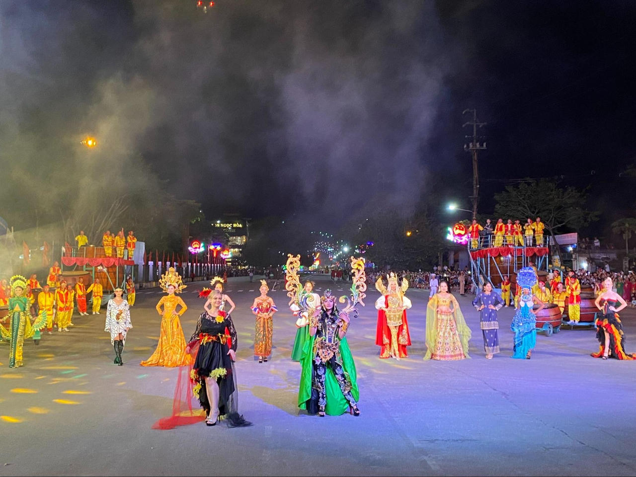 Festival Ninh Bình 2022: Đa dạng sắc màu văn hóa tại lễ hội đường phố