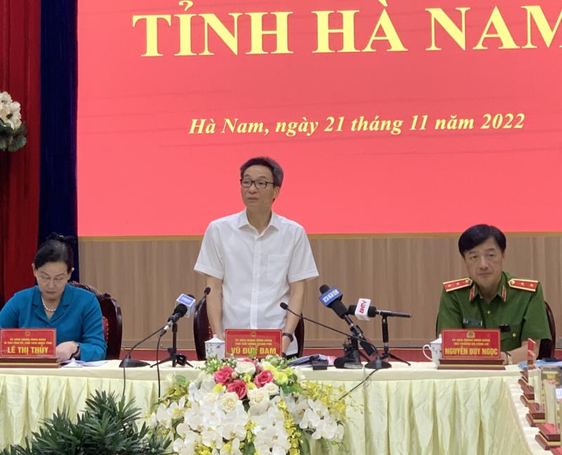 Phó Thủ tướng Vũ Đức Đam kiểm tra triển khai thực hiện Đề án 06 tại Hà Nam