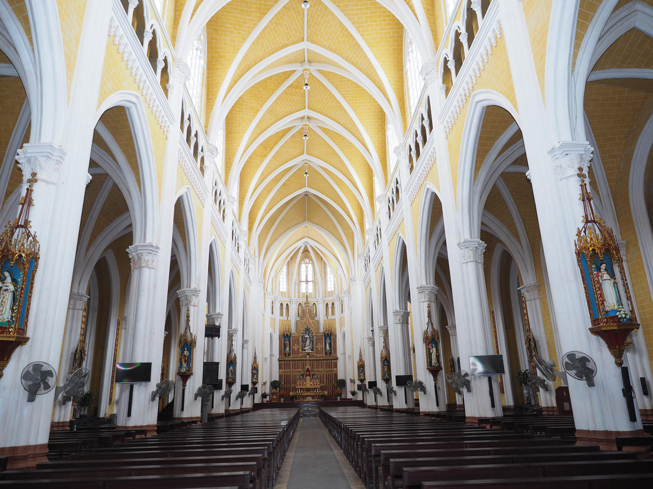 Nhà thờ Phú Nhai - điểm đến lý tưởng cho mùa Giáng sinh