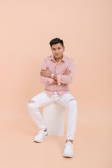 Ca sĩ Trung Nguyên: Làm đủ nghề theo đuổi đam mê, đạt ước mơ nhờ ý chí lớn